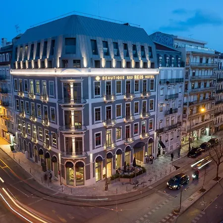 Dos Reis By The Beautique