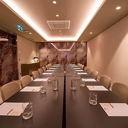 Dos Reis By The Beautique Hotel 4*