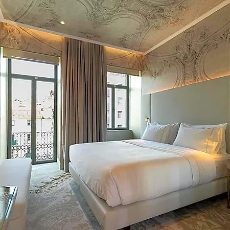 Dos Reis By The Beautique 4*