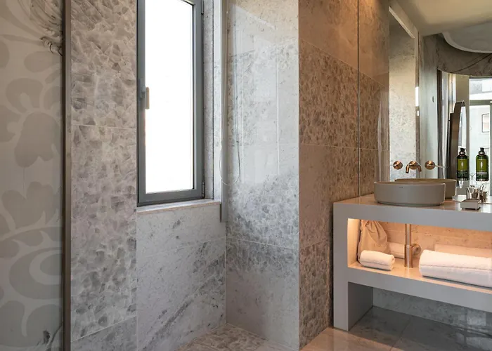 Hotel Dos Reis By The Beautique 4*