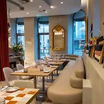 Dos Reis By The Beautique Hotel 4*