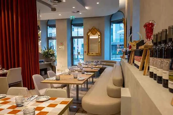 Dos Reis By The Beautique Hotel 4*